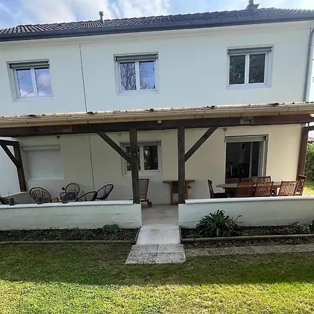 Vakantiehuis Les Magnolias A 5 Minutes Du Du Der Ambrieres