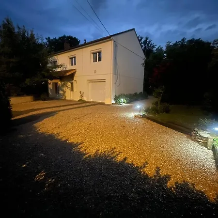 Les Magnolias A 5 Minutes Du Du Der Semesterbostad