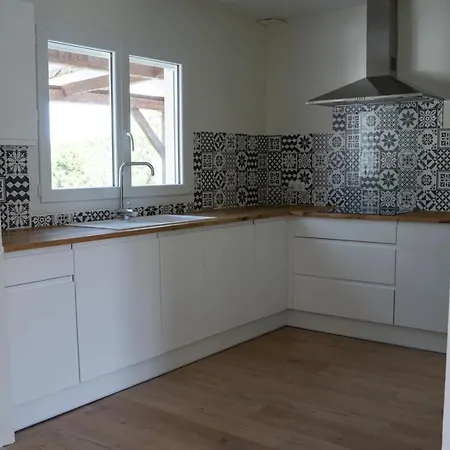 Les Magnolias A 5 Minutes Du Du Der * Ambrieres