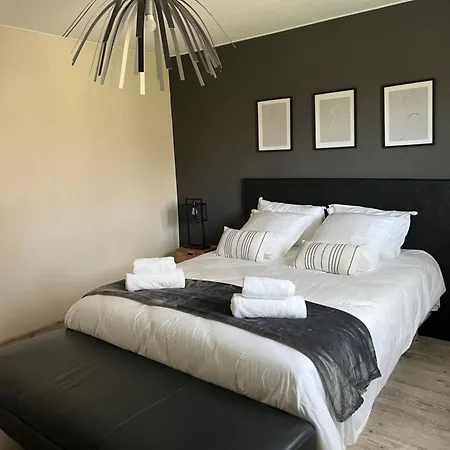 Les Magnolias A 5 Minutes Du Du Der Holiday home